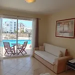 Kato Appartement *